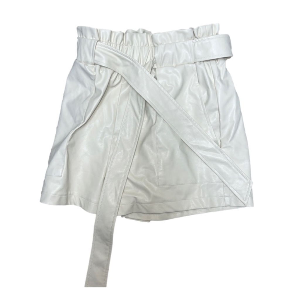 Mix boutique faux leather white paper bag shorts with tie NWT
